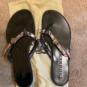 Burberry Sandals - 38